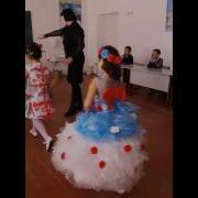 Көктем Аруы Колдан Жасалған Көлек
