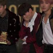 Шуга Плачет Bts