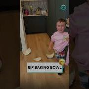 Su Cocuklara Bakin