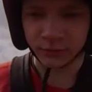 Человек Прыгает С Крыши