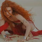 Alexia Evellyn Hold On Lyric Video