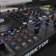 Pseudo Echo Reverse Bass Remix Dj
