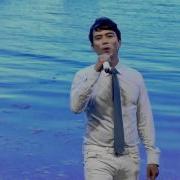 Giua Ma Tu Khoa Nghe Cau Xu Nhge Le Sang