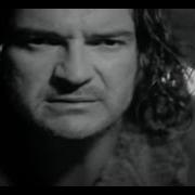 Mojado Ricardo Arjona