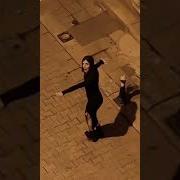 Сербская Леди Песня