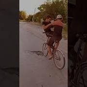 Бекзат Ака Била