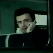 Вандалы Кидают Камни В Вагоны