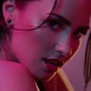 Demi Lova To Coll For The Sumer
