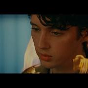 Easy Troye Sivan