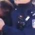人民警察勒死人民