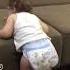 КАРАПУЗЫ ОТРЫВАЮТСЯ Малыши танцуют в памперсах Twin Babies Dancing