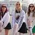 Главное попасть в хлопки Bounce When She Walk Slow