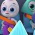 Будь внимателен дружок Едем в автобусе Цветняшки Shorts