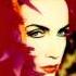 Annie Lennox Walking On Broken Glass